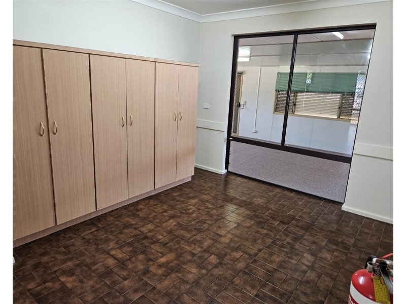 16 Carcoola Avenue, Pinjarra WA 6208