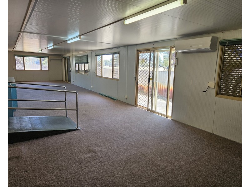 16 Carcoola Avenue, Pinjarra WA 6208
