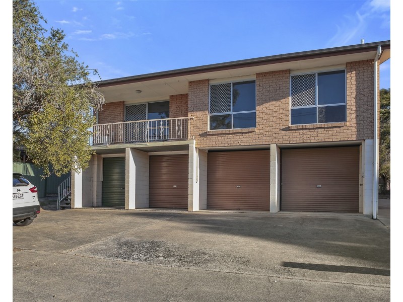 1/44 Defiance Road, Logan Central QLD 4114