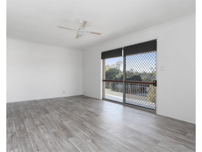 1/44 Defiance Road, Logan Central QLD 4114