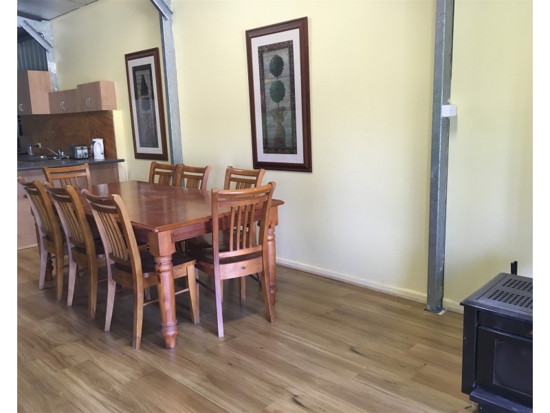 11 Park View Ave, Portland NSW 2847