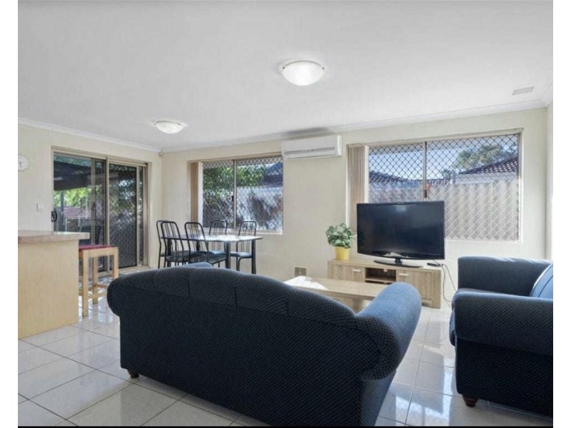 1/18 Stannard St, St James WA 6102