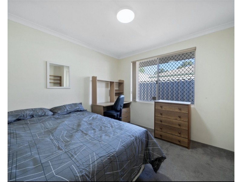 1/18 Stannard St, St James WA 6102