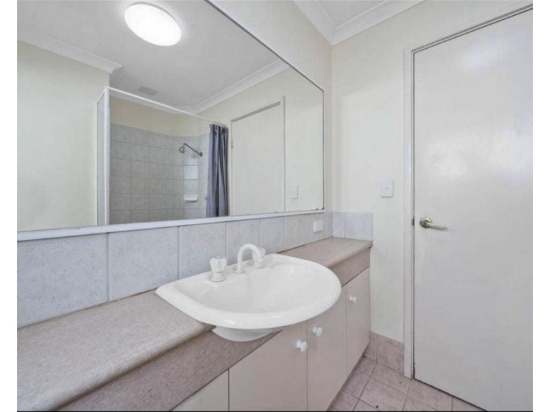 1/18 Stannard St, St James WA 6102