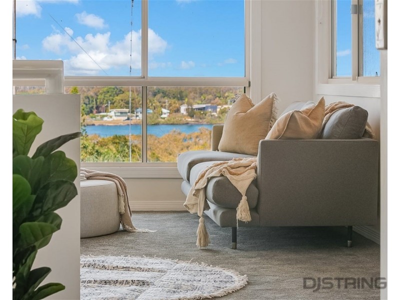 64 Oyster Point Road, Banora Point NSW 2486