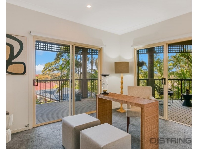 64 Oyster Point Road, Banora Point NSW 2486