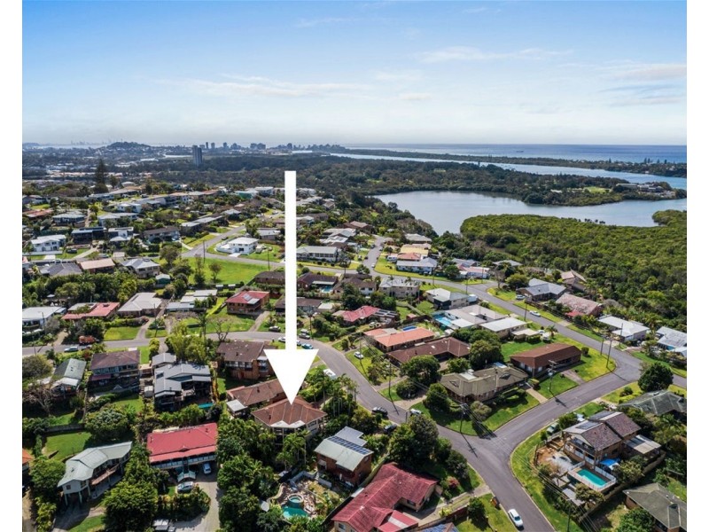 64 Oyster Point Road, Banora Point NSW 2486