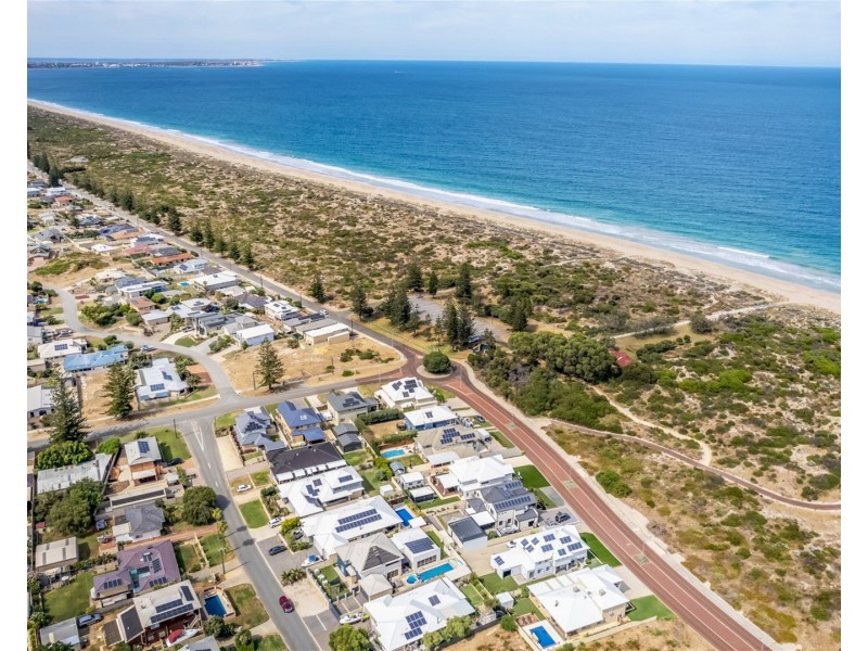 126 Foreshore Drive, Singleton WA 6175