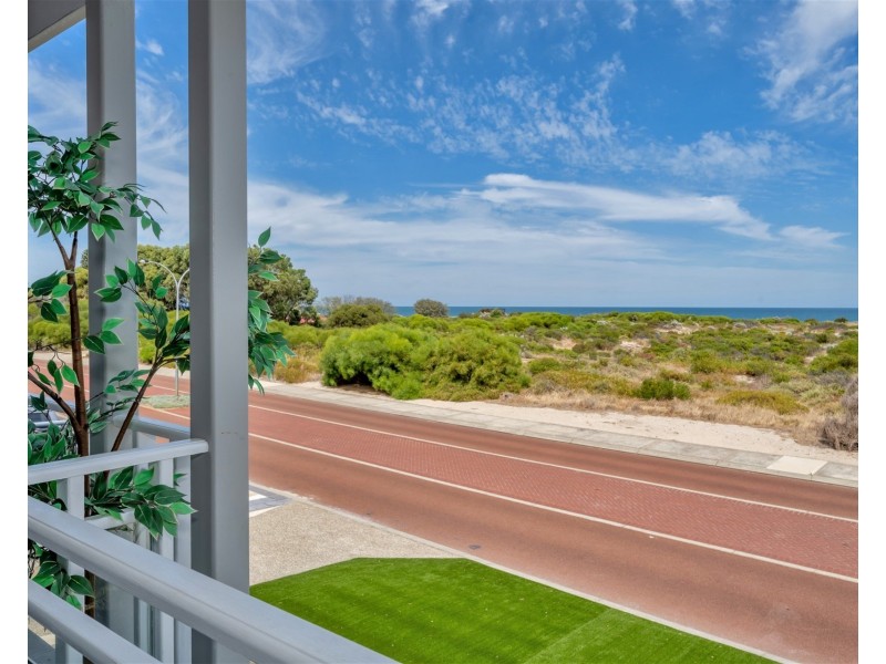 126 Foreshore Drive, Singleton WA 6175