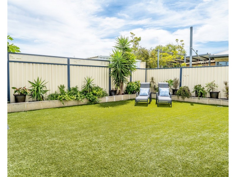 126 Foreshore Drive, Singleton WA 6175