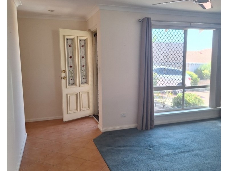 8/23 Shackleton Avenue, Hillarys WA 6025