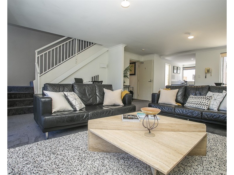 3/18  Brisbane Street, Perth WA 6000