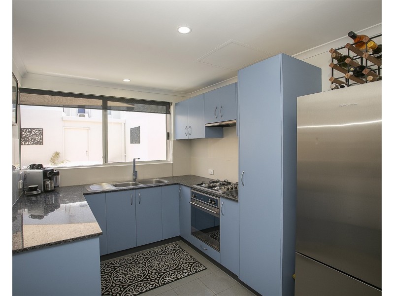 3/18  Brisbane Street, Perth WA 6000