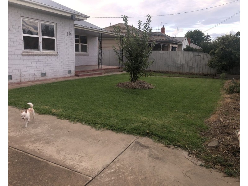 16 field st, Shepparton VIC 3630