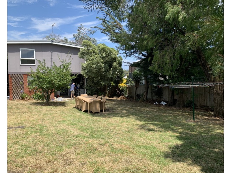 41 Foothills Avenue, Mccrae VIC 3938