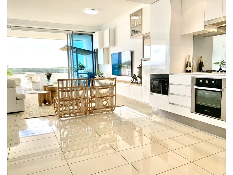 702/43 Harbour Town Drive, Biggera Waters QLD 4216