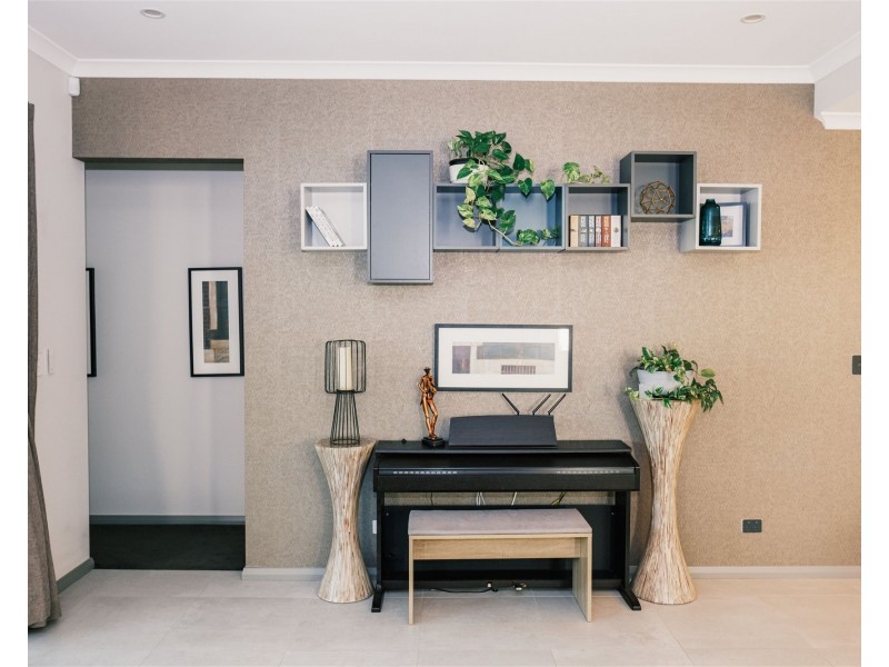 29 Crimson Boulevard, Forrestfield WA 6058