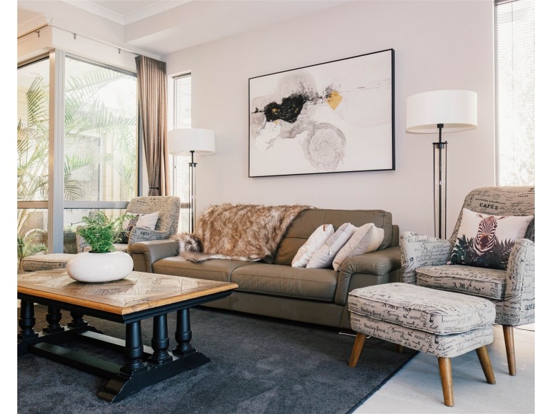 29 Crimson Boulevard, Forrestfield WA 6058