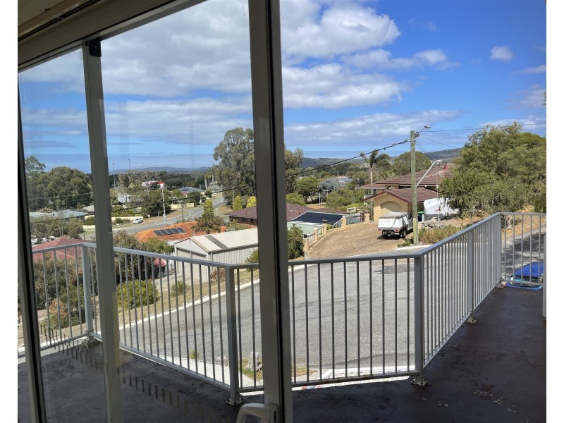 2 Wattle court, Collingwood Heights WA 6330