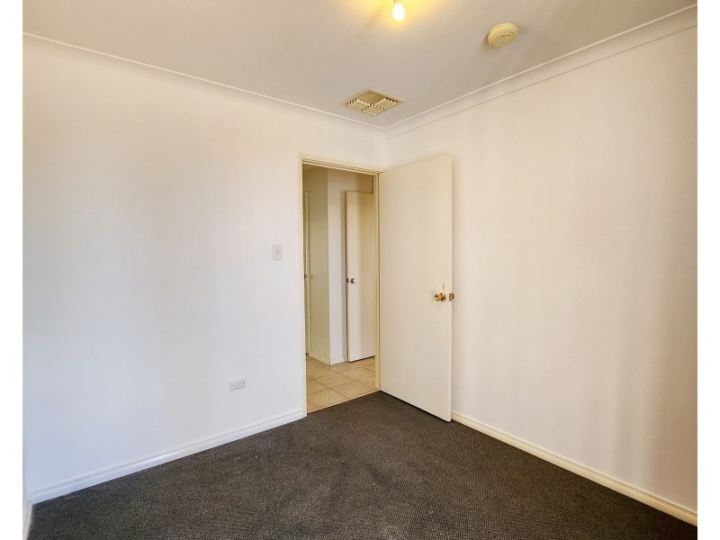 12 Wills Court, Cooloongup WA 6168