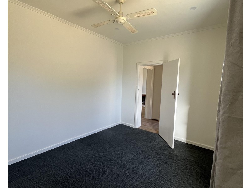 1 Harkin Ave, Mitchell Park SA 5043