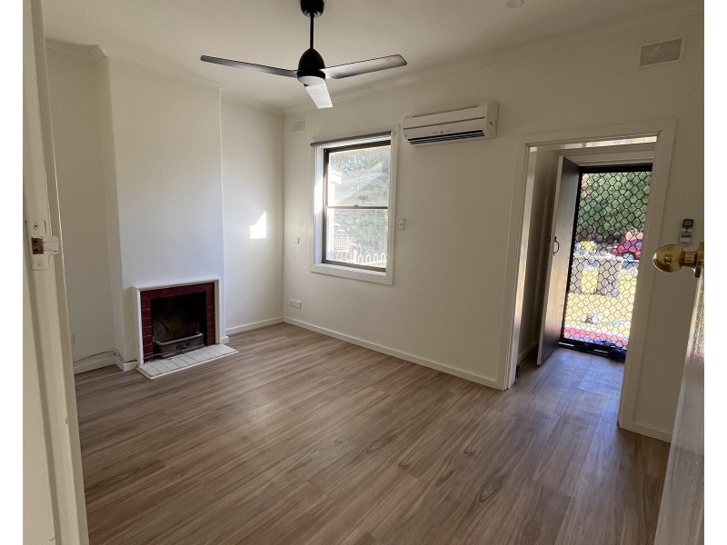 1 Harkin Ave, Mitchell Park SA 5043
