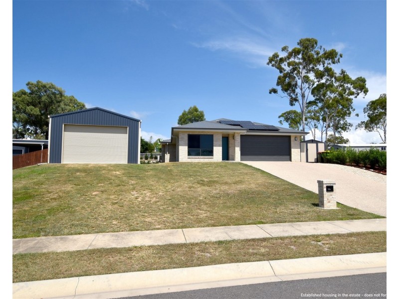 10 Keel Street, Tannum Sands QLD 4680