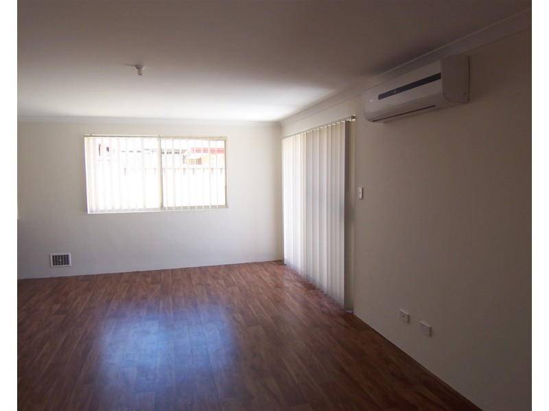 C/18 Hill View Terrace, St James WA 6102