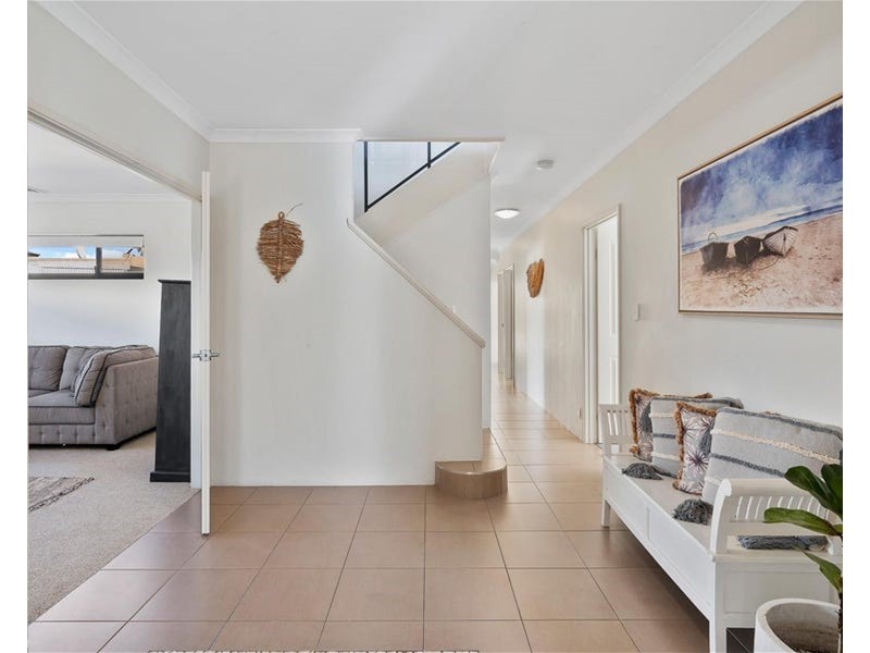 28 Endeavour Circle, Wannanup WA 6210