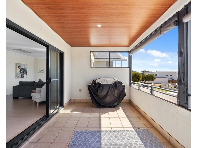 28 Endeavour Circle, Wannanup WA 6210