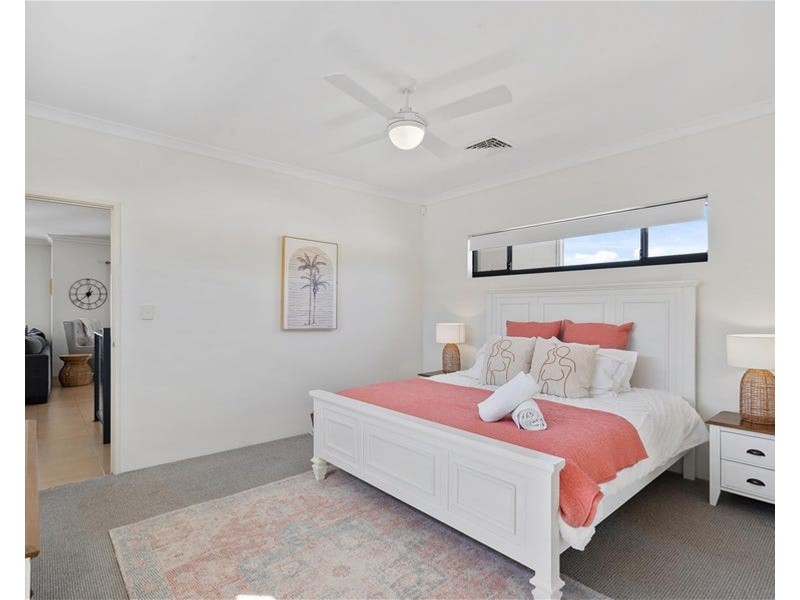 28 Endeavour Circle, Wannanup WA 6210