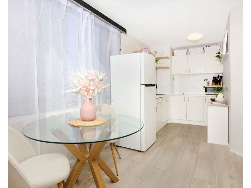 41/2877 Gold Coast Highway, Surfers Paradise QLD 4217