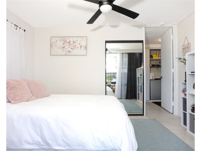 41/2877 Gold Coast Highway, Surfers Paradise QLD 4217