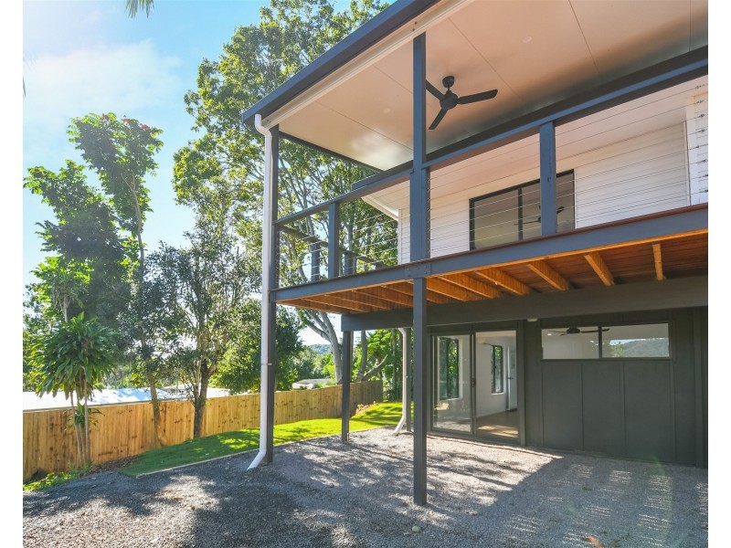 8 Mundara Court, Coes Creek QLD 4560