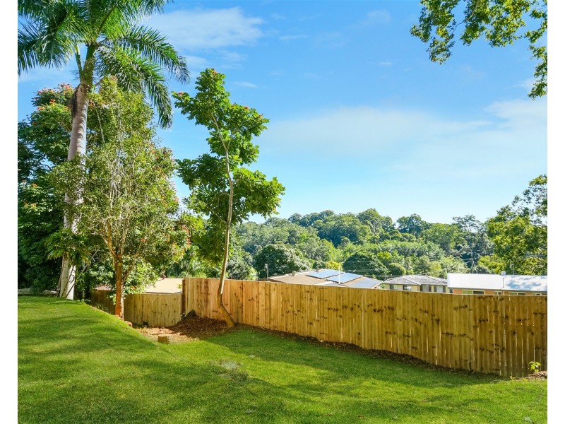 8 Mundara Court, Coes Creek QLD 4560