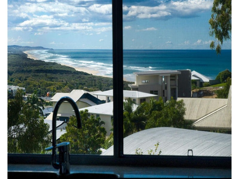 9 Pacific Heights Court, Coolum Beach QLD 4573