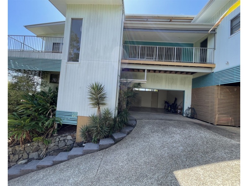 9 Pacific Heights Court, Coolum Beach QLD 4573