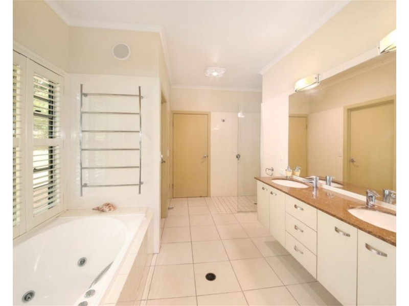 9 Pacific Heights Court, Coolum Beach QLD 4573