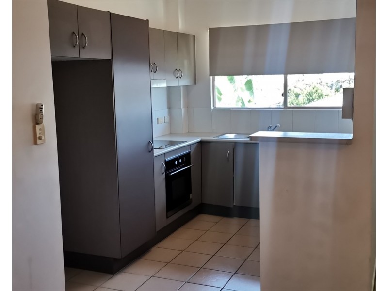 108/1-2 maytown close, Manoora QLD 4870