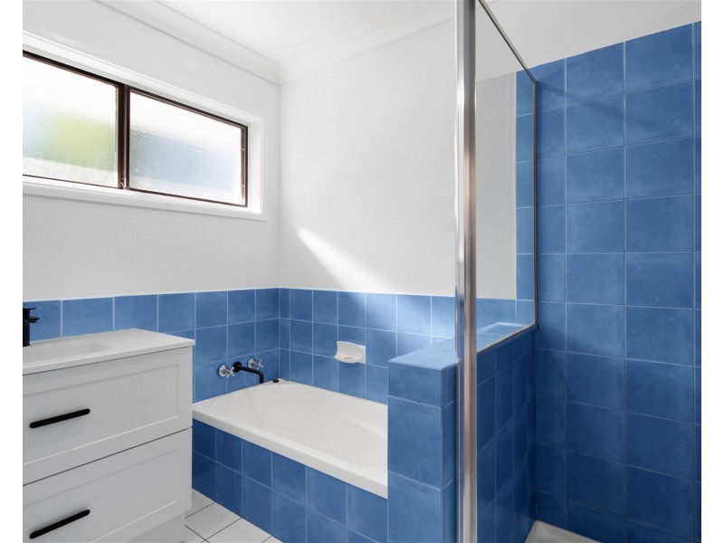 66 Thornburgh Street, Oxley QLD 4075