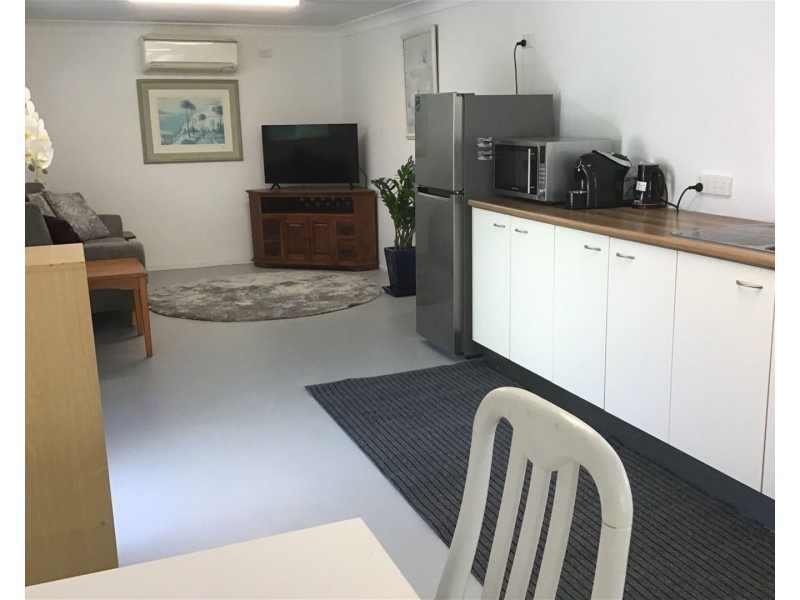 22 todd avenue, Yeppoon QLD 4703