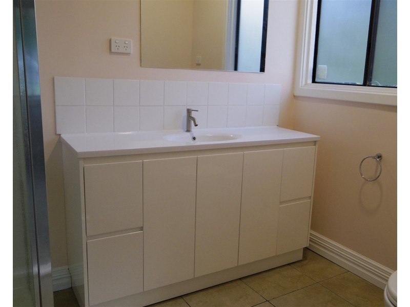 70 Drew Street, Seppings WA 6330