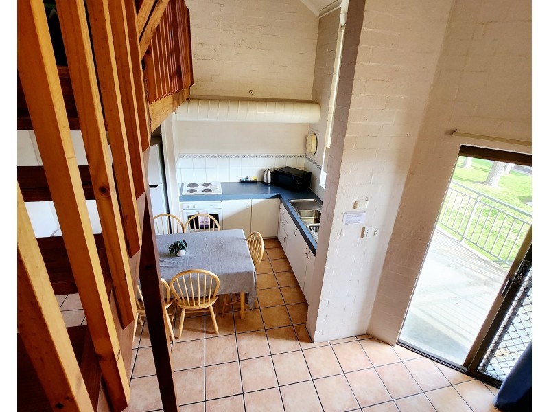 57/130 Mandurah Terrace, Mandurah WA 6210