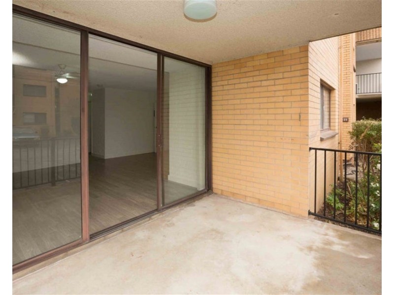24/429 Mcdonald road, Lavington NSW 2641