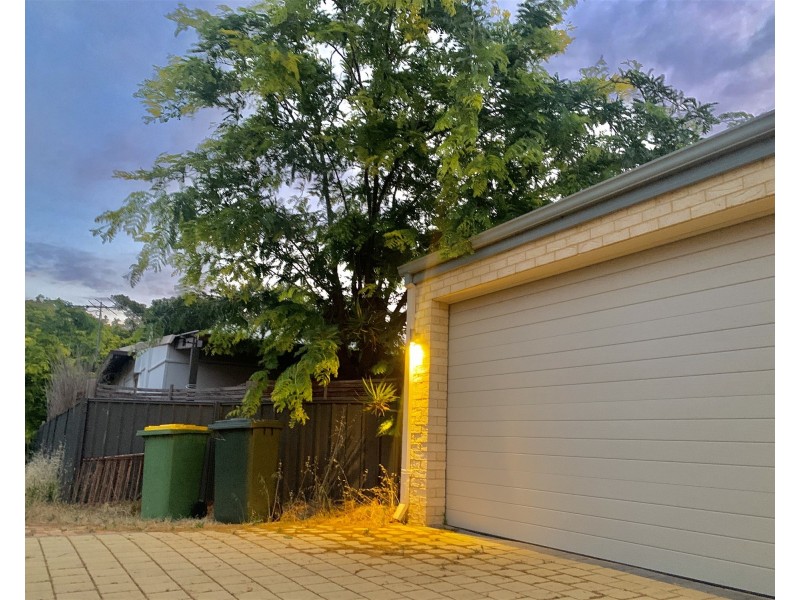 11A Sleight St, St James WA 6102