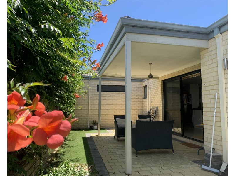 11A Sleight St, St James WA 6102