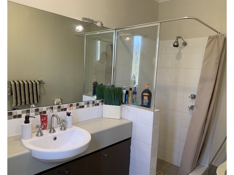 11A Sleight St, St James WA 6102