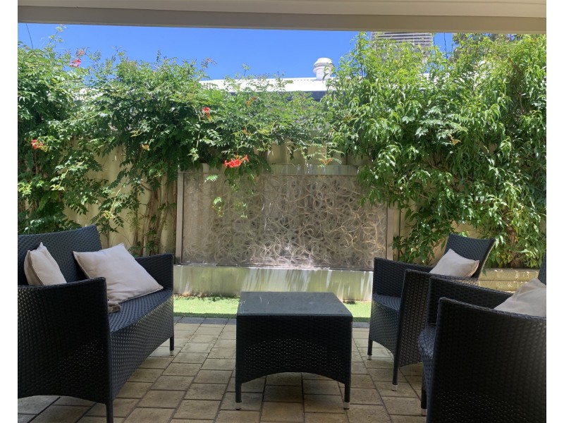 11A Sleight St, St James WA 6102