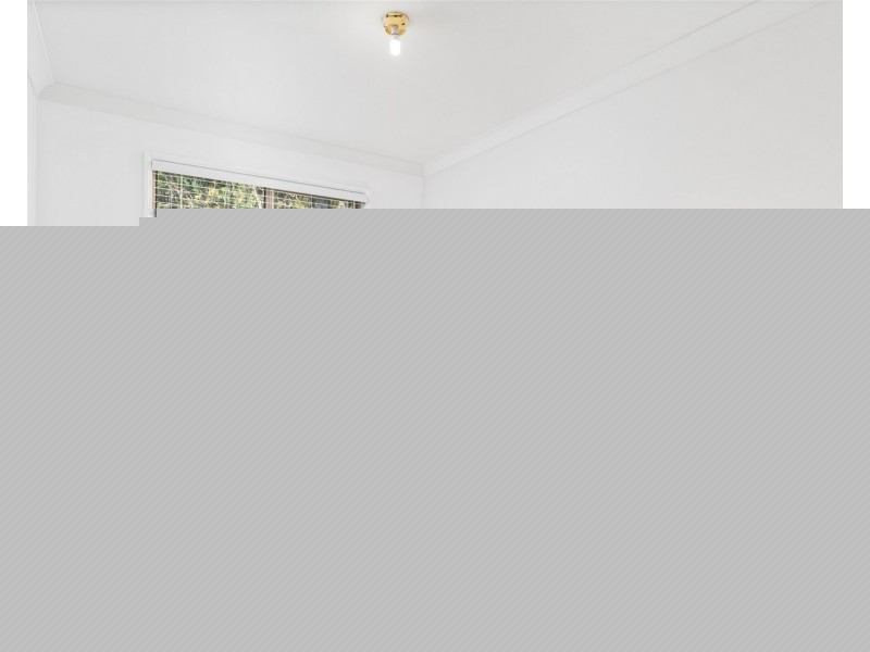 16 Irwin Place, Green Point NSW 2251