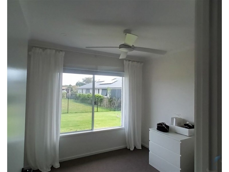 26 Barramundi Drive, Burrum Heads QLD 4659